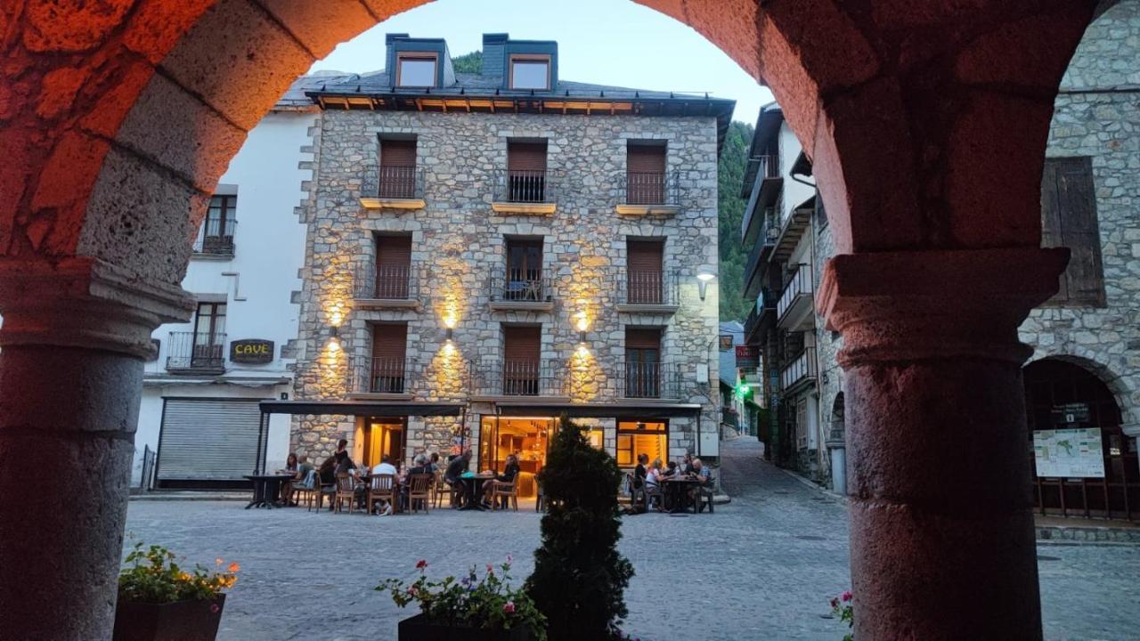 Hotel Monte Perdido Bielsa Luaran gambar