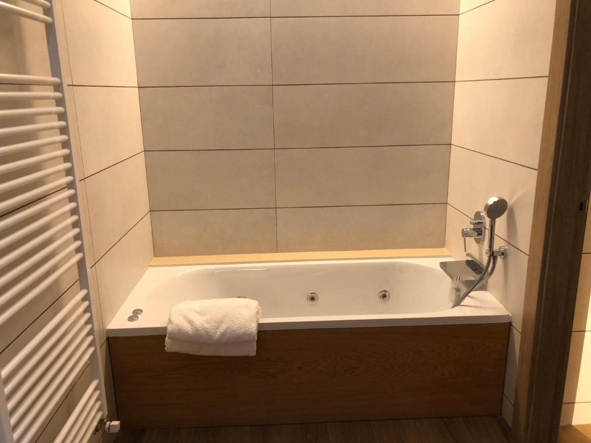 Hotel Monte Perdido Bielsa Luaran gambar